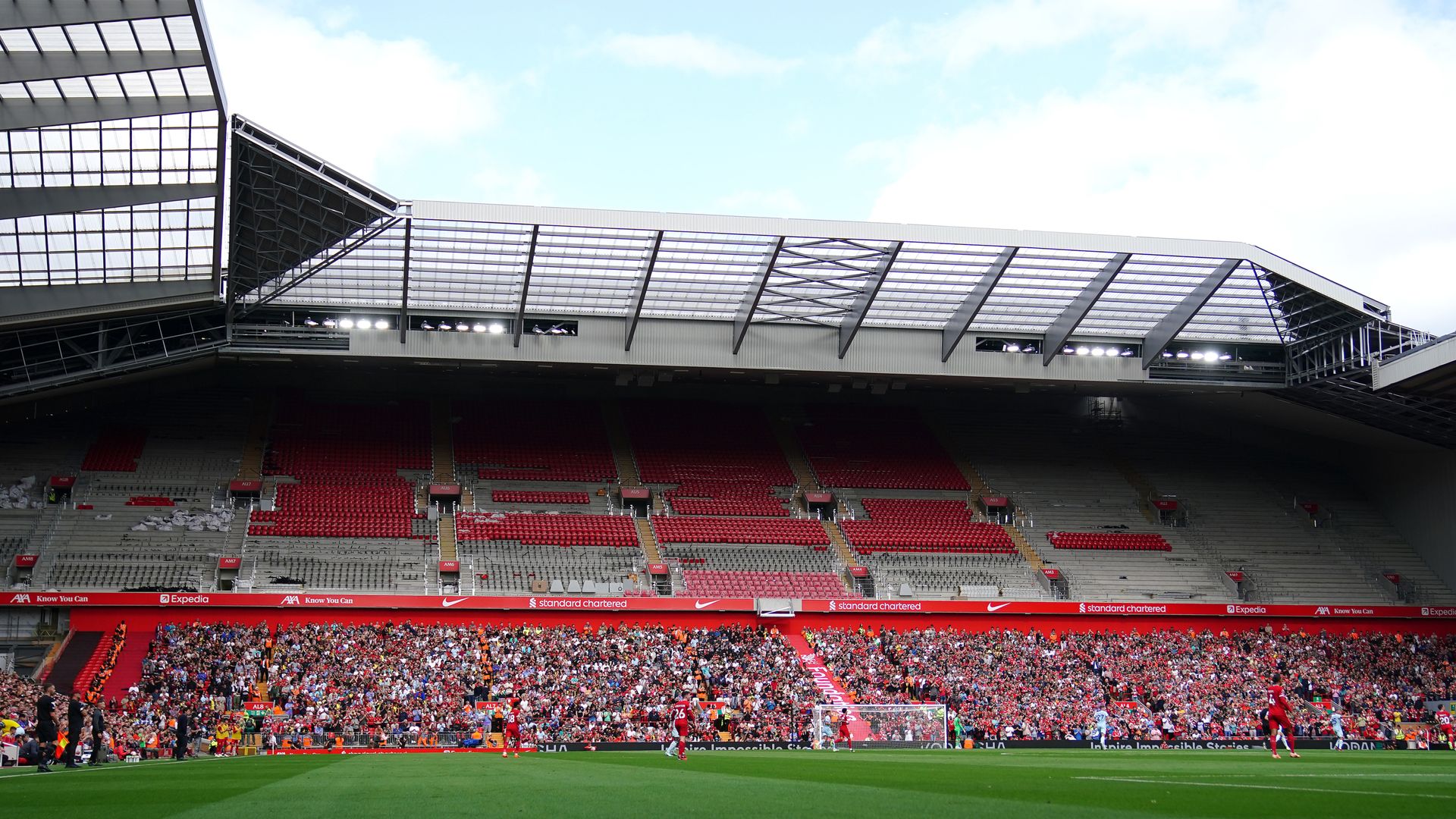 Liverpool expecting record PL crowd at Anfield vs Man Utd