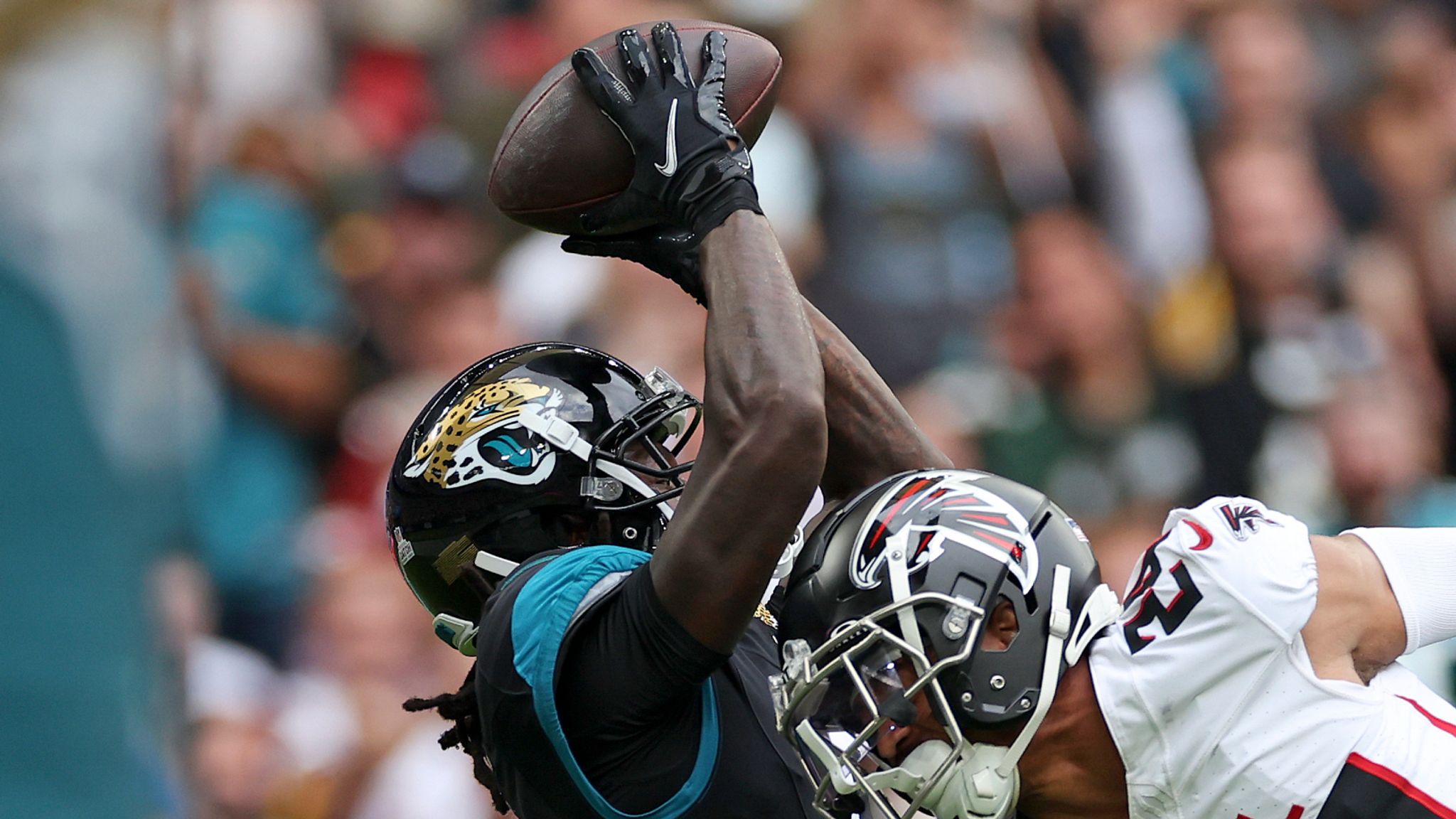 Lawrence, Ridley and defense help Jaguars beat Falcons 23-7 in