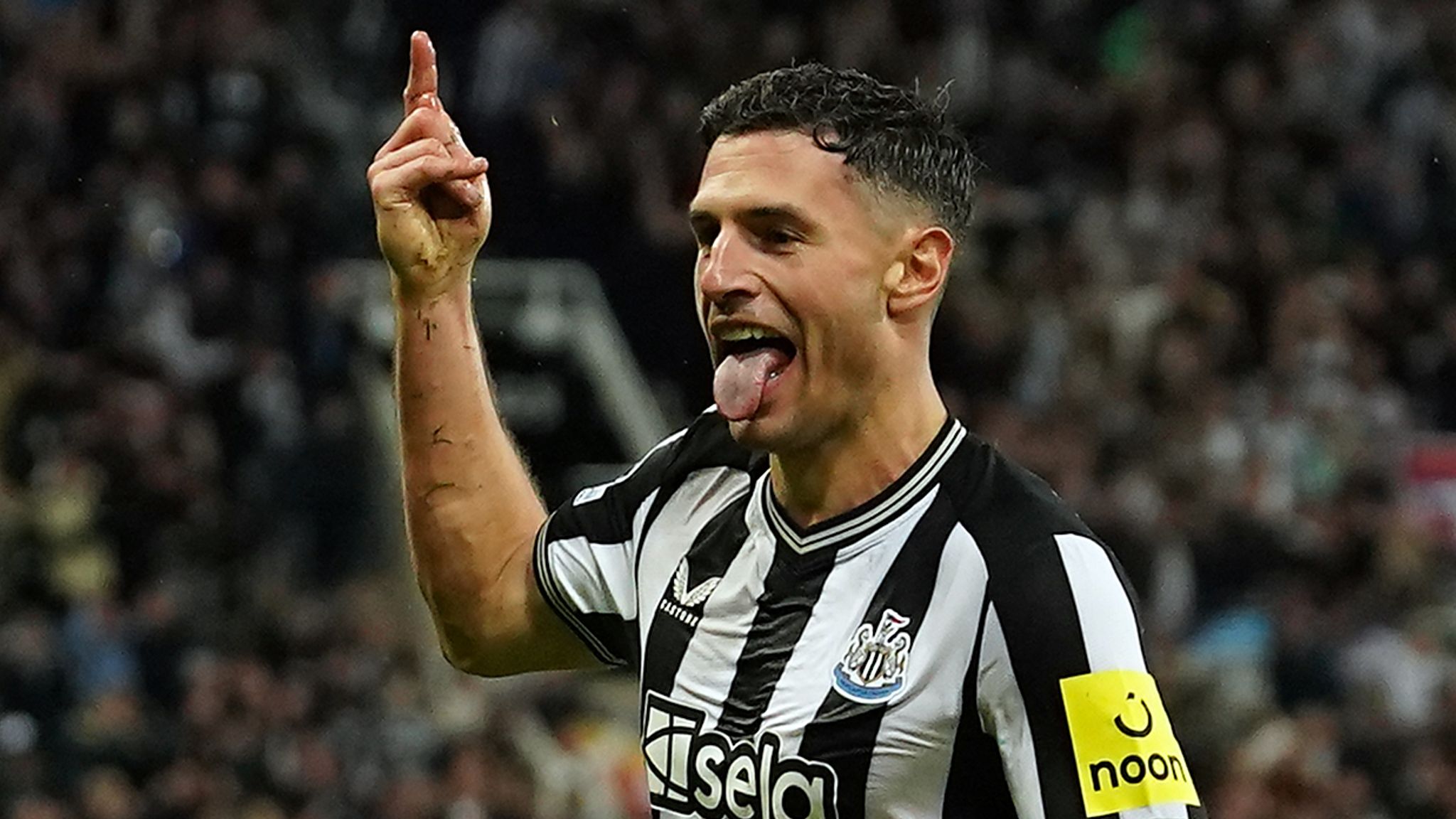 Newcastle 4-1 PSG: Fabian Schar's long-range stunner caps historic  Champions League victory over French giants | Football News | Sky Sports
