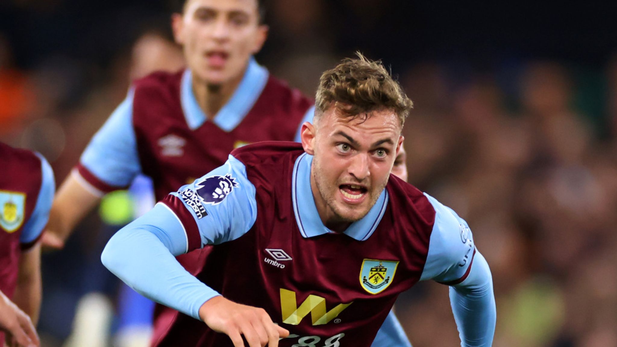 Burnley beat Luton 2-1 for first league win of the season