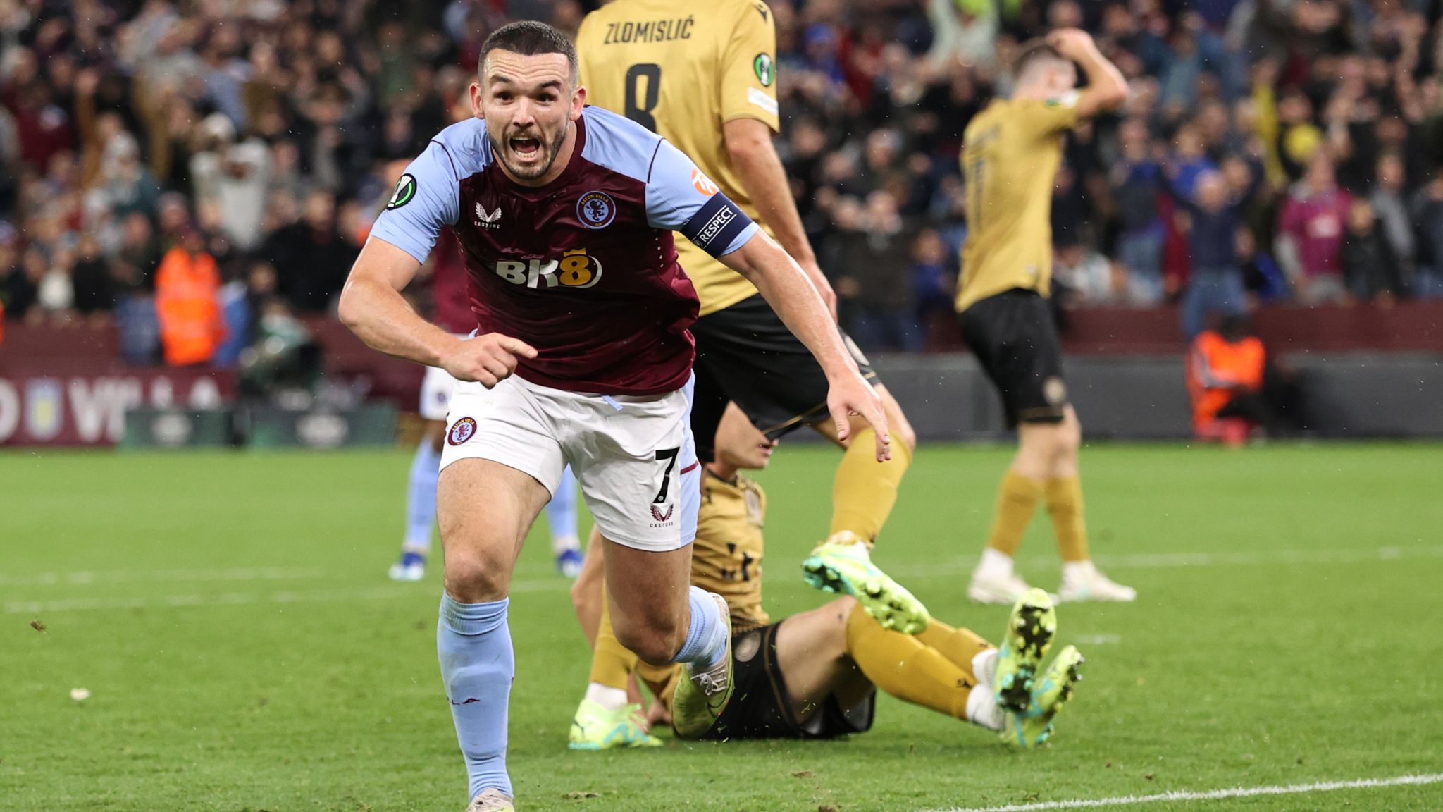 EA SPORTS launches FIFA 14 on mobile - free to play, News, Aston Villa  Football Club