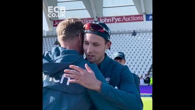 'Be brave, be fearless, be proud' | Flintoff presents Hartley with debut cap 