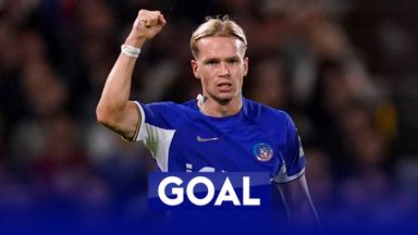 Chelsea ahead thanks to Mudryk's first Blues goal