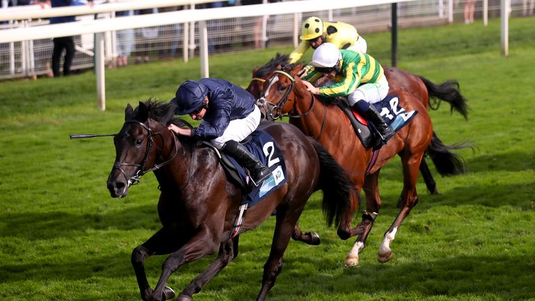 Ryan Moore steers Battle Cry to victory at York