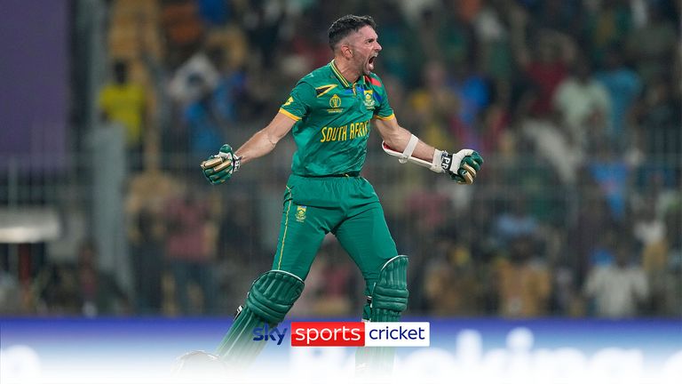 Keshav Maharaj hit the winning runs as South Africa beat Pakistan by one wicket to go top of the table at the Rugby World Cup.