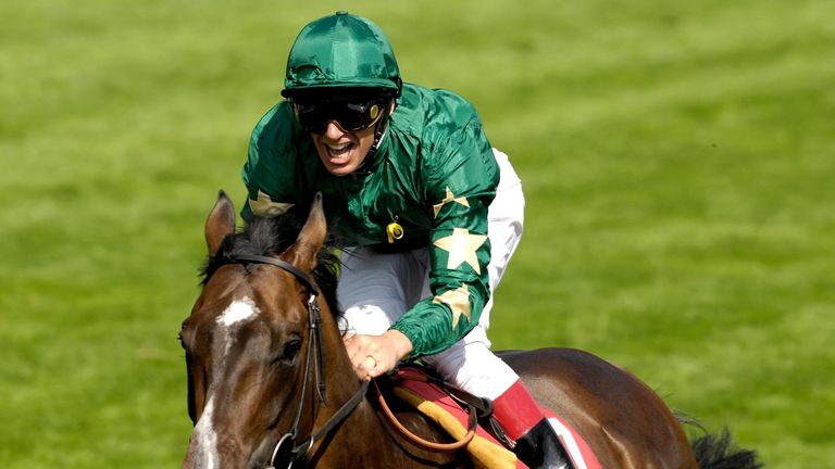 Dettori and Authorized win the 2007 Derby at Epsom