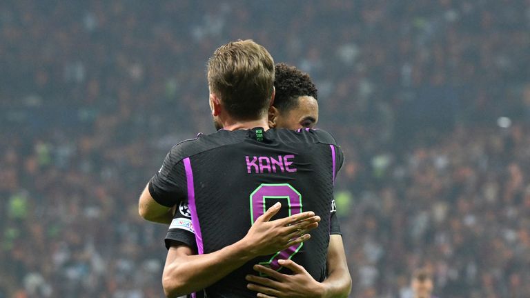 Harry Kane netted Bayern Munich's second as they eventually beat Galatasaray 3-1 in Turkey