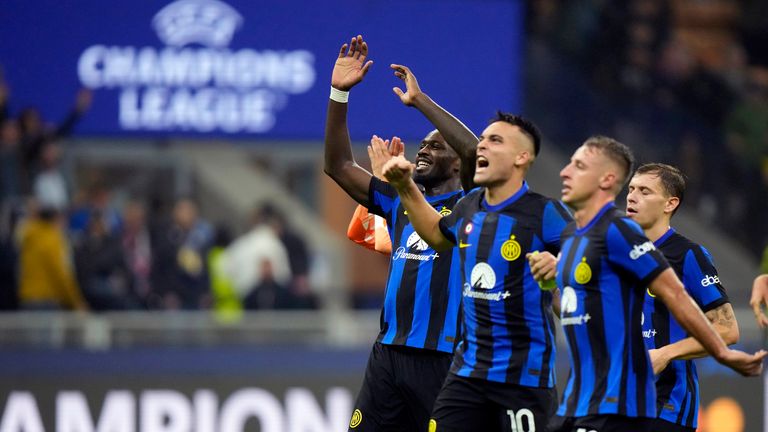 Inter Milan stayed joint-top of Group D with a 2-1 win over RB Salzburg 