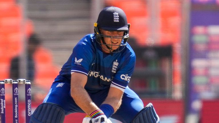 England&#39;s Joe Root bats during the ICC Cricket World Cup opening match between England and New Zealand in Ahmedabad, India, Thursday, Oct. 5, 2023. (AP Photo/Rafiq Maqbool)