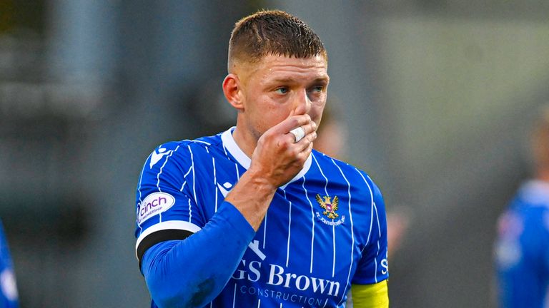 PAISLEY, SCOTLAND - OCTOBER 28: St Johnstone&#39;s Liam Gordon looks dejected at full time during a cinch Premiership match between St Mirren and St Johnstone at the SMiSA Stadium, on October 28, 2023, in Paisley, Scotland. (Photo by Rob Casey / SNS Group)