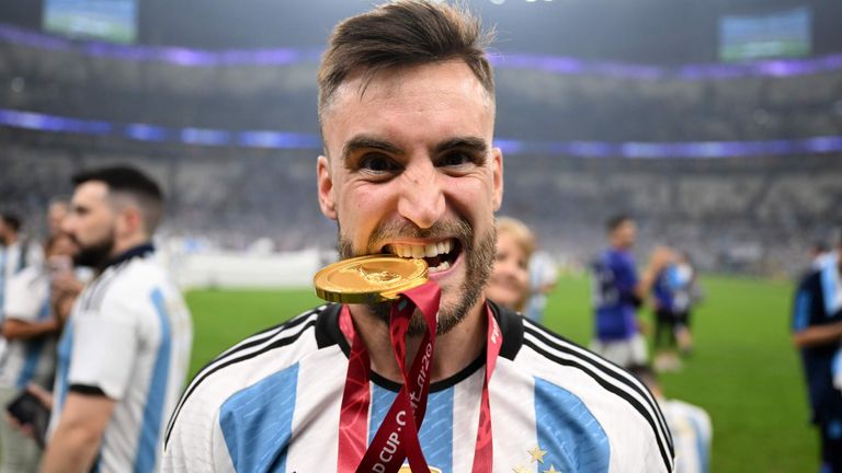 Nicolas Tagliafico with his World Cup medal after Argentina&#39;s victory over France in Qatar in 2022