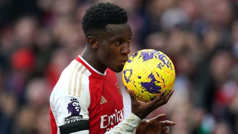 Eddie Nketiah kisses the match ball after completing his hat-trick against Sheffield United