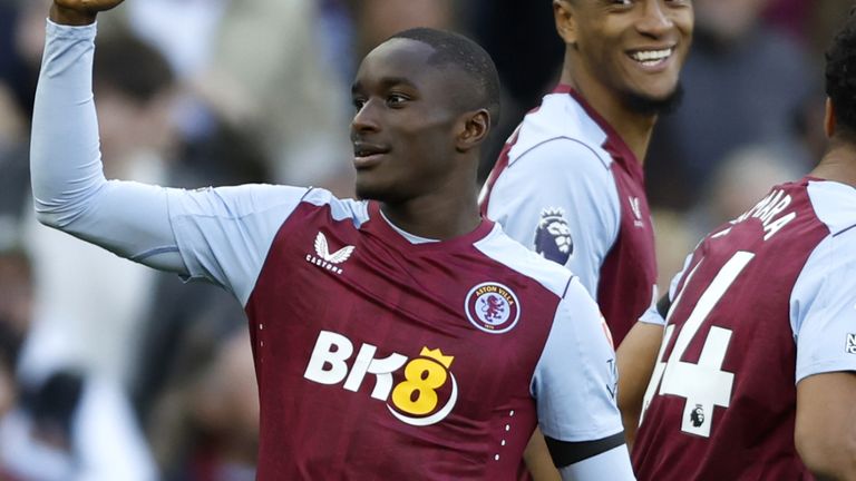 Moussa Diaby celebrates after doubling Aston Villa&#39;s lead against Luton