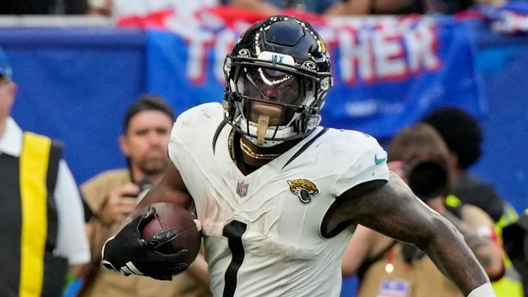 Jacksonville Jaguars @ Philadelphia Eagles and Denver Broncos @ Las Vegas  Raiders: NFL Week Four games live on Sky Sports, NFL News