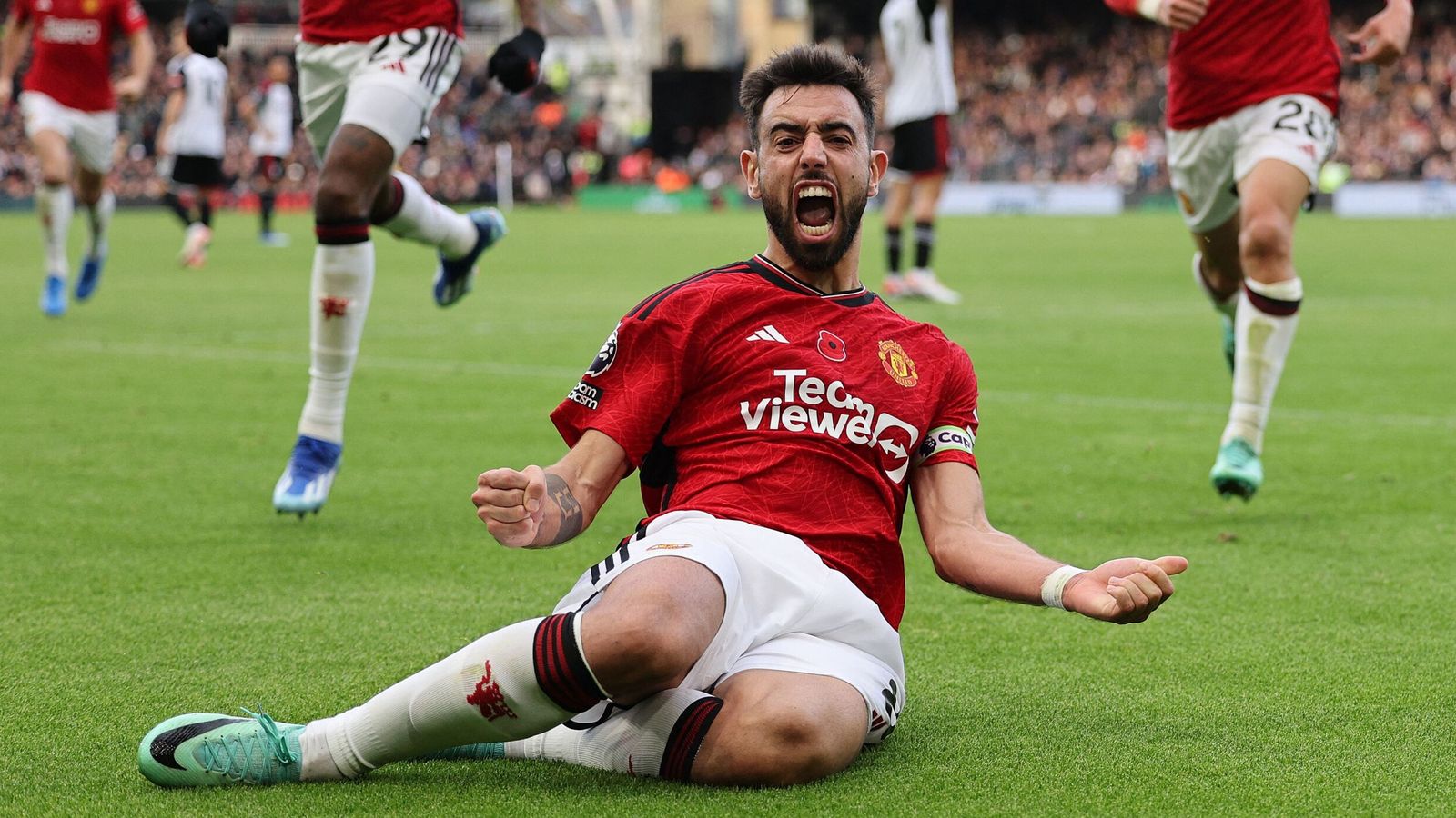 Fulham 0-1 Manchester United: Bruno Fernandes scores in stoppage time to relieve pressure on Erik ten Hag |  football news