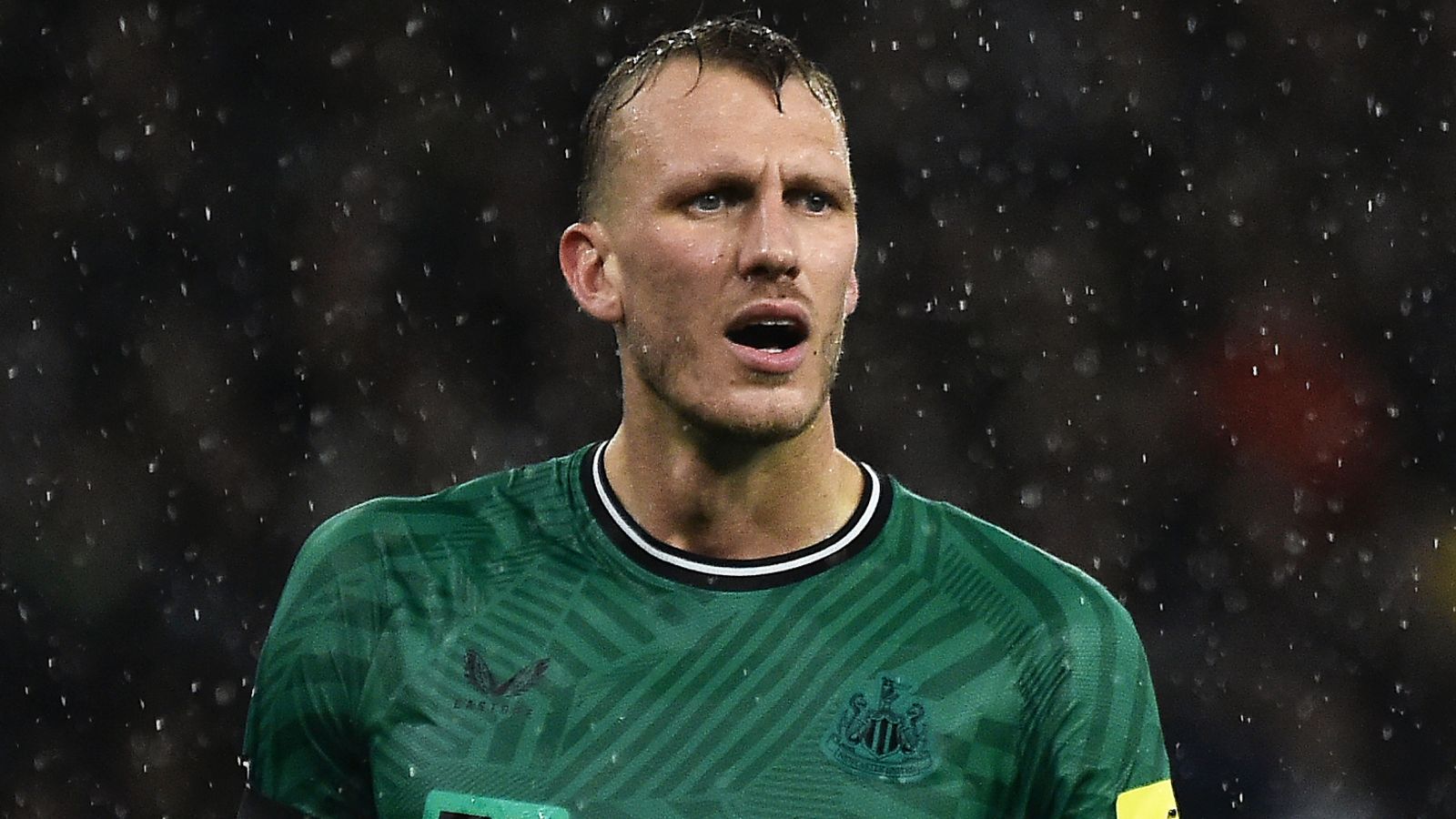 Dan Burn: Newcastle defender out with long-term back injury ahead of Borussia Dortmund Champions League match | Football News