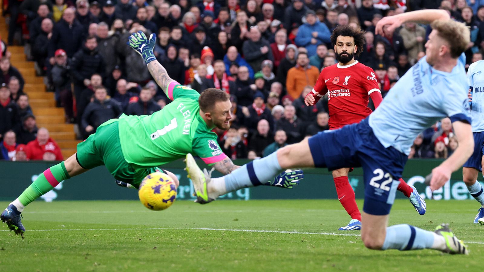 Liverpool 3 - 0 Brentford - Match Report & Highlights