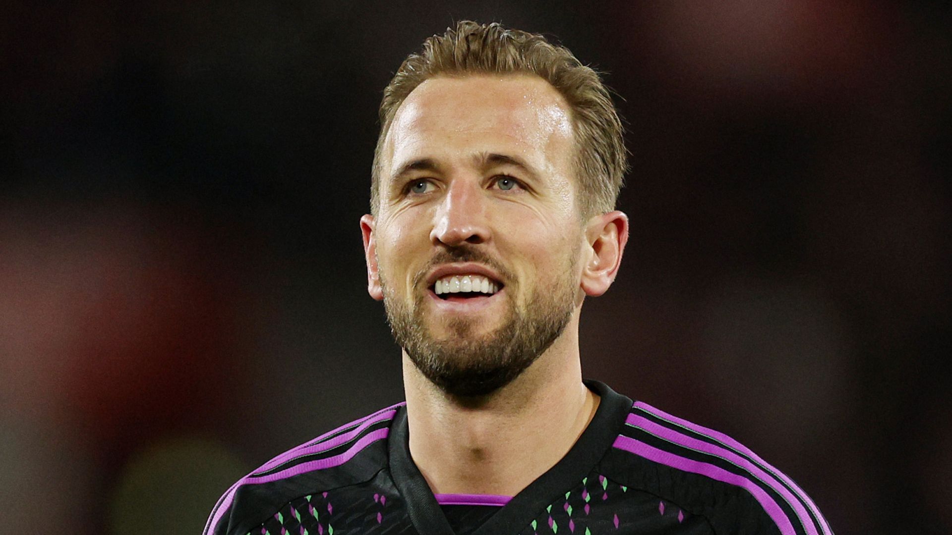 Kane makes more history with winner as Bayern edge Cologne to go top
