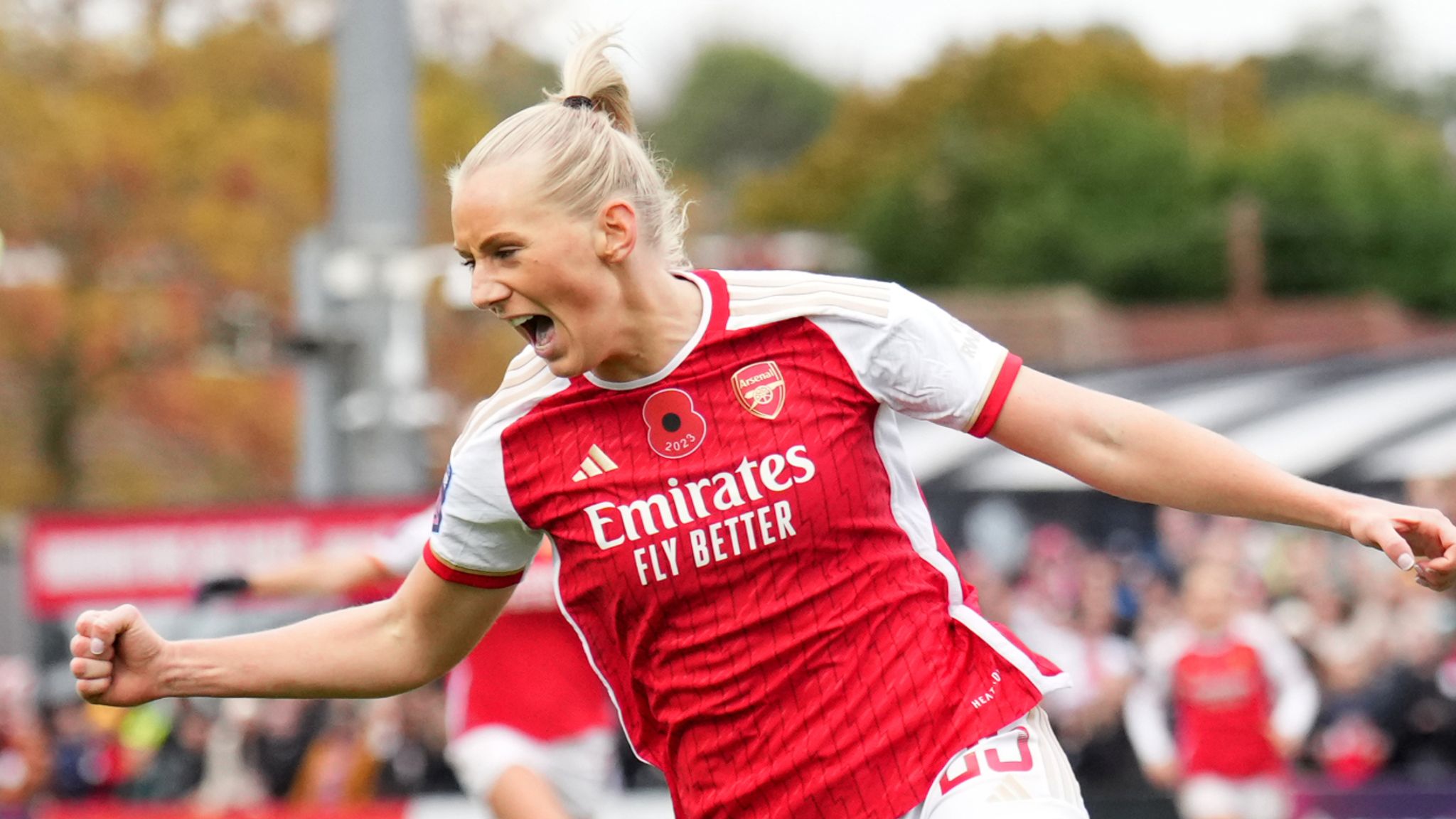 WSL: Arsenal 2 West Ham 1