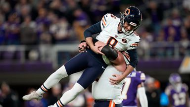 Santos' 30-yard FG wins it for Bears with seconds to go