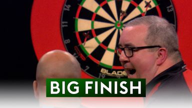 Bunting moves level with brilliant 121 checkout