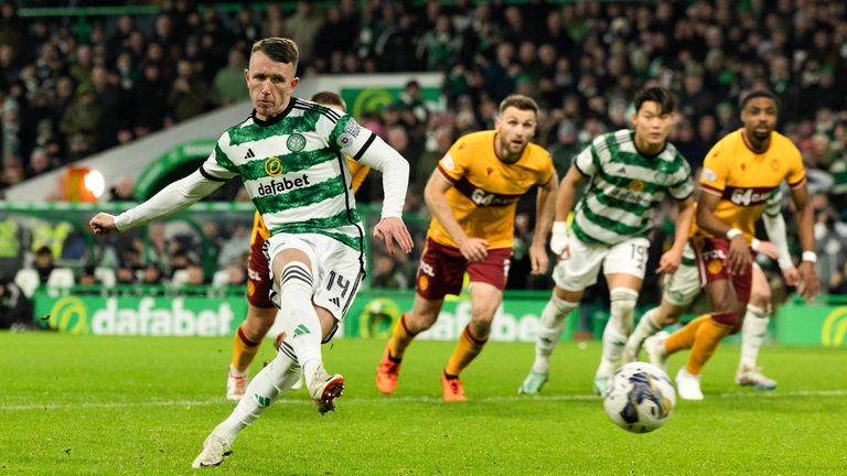 GLASGOW, SCOTLAND - NOVEMBER 25: David Turnbull scores to make it 1-0 Celtic  during a cinch Premiership match between Celtic and Motherwell at Celtic Park, on November 25, 2023, in Glasgow, Scotland. (Photo by Craig Foy / SNS Group)