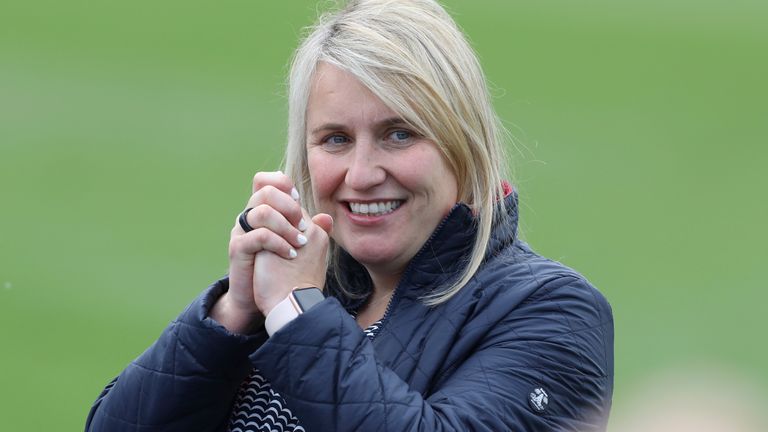 May 2, 2021, Kington Upon Thames, United Kingdom: Kington Upon Thames, England, 2nd May 2021. Emma Hayes manager of Chelsea celebrates the win during the UEFA Women's Champions League match at Kingsmeadow, Kington Upon Thames. Picture credit should read: Paul Terry / Sportimage(Credit Image: © Paul Terry/CSM via ZUMA Wire) (Cal Sport Media via AP Images)