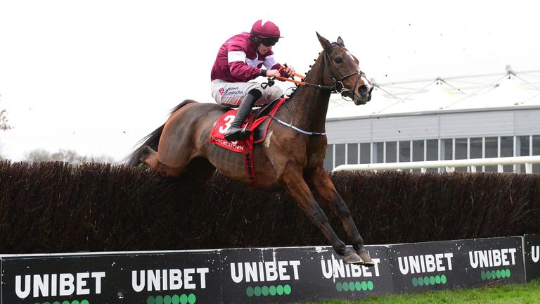 Favori De Champdou and Jack Kennedy win the Grade Two Florida Pearl