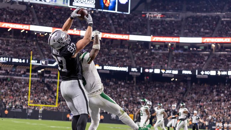 Las Vegas Raiders tight end Michael Mayer (87) catches a touchdown pass against the New York Jets in an NFL football game, Sunday, Nov. 12, 2023, in Las Vegas, NV. Raiders defeat the Jets 16-12.