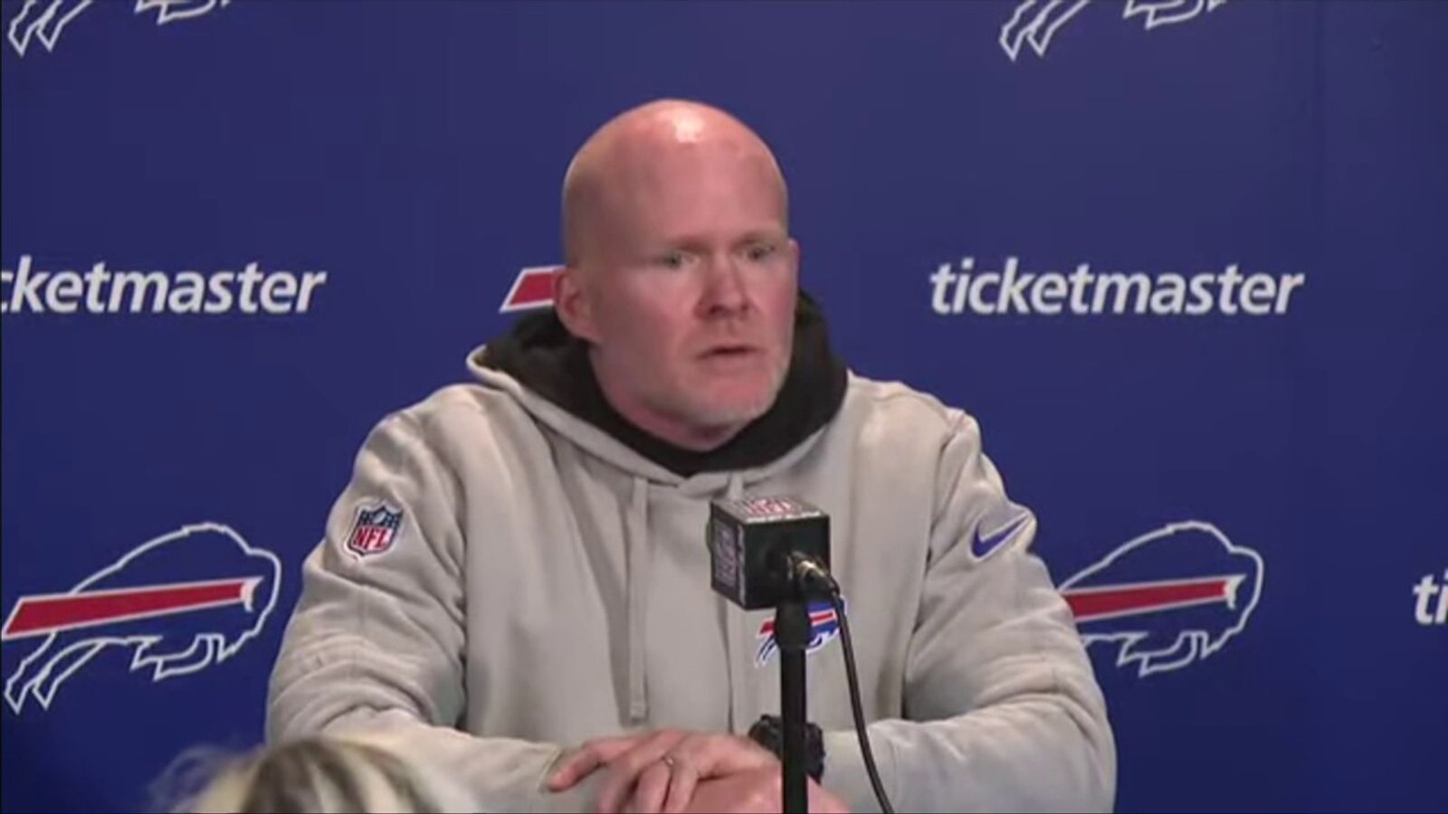 Josh Allen embraces the chaos to give Buffalo Bills a fighting chance ...