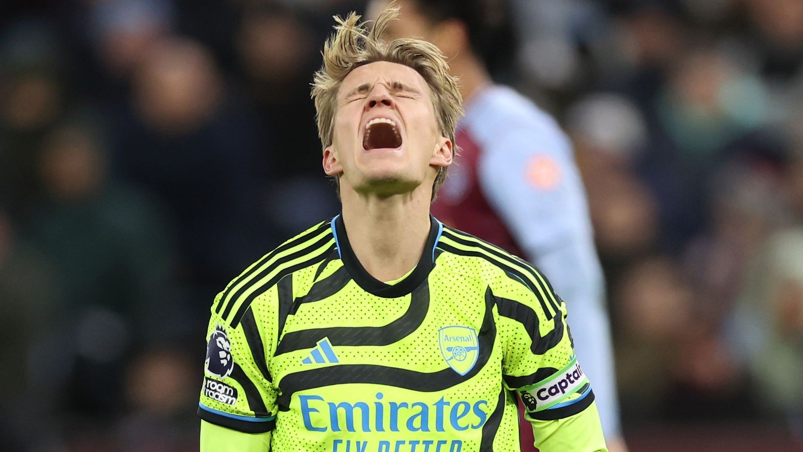 Aston Villa vs Arsenal LIVE! Premier League Match commentary, free