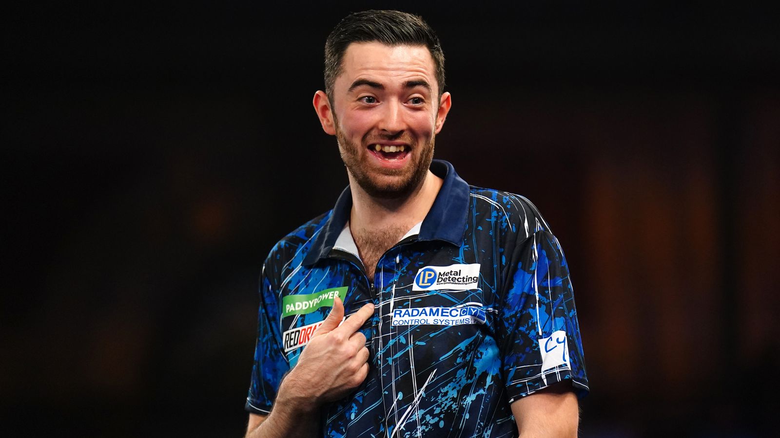 World Darts Championship: Luke Littler continues dream debut by beating ...