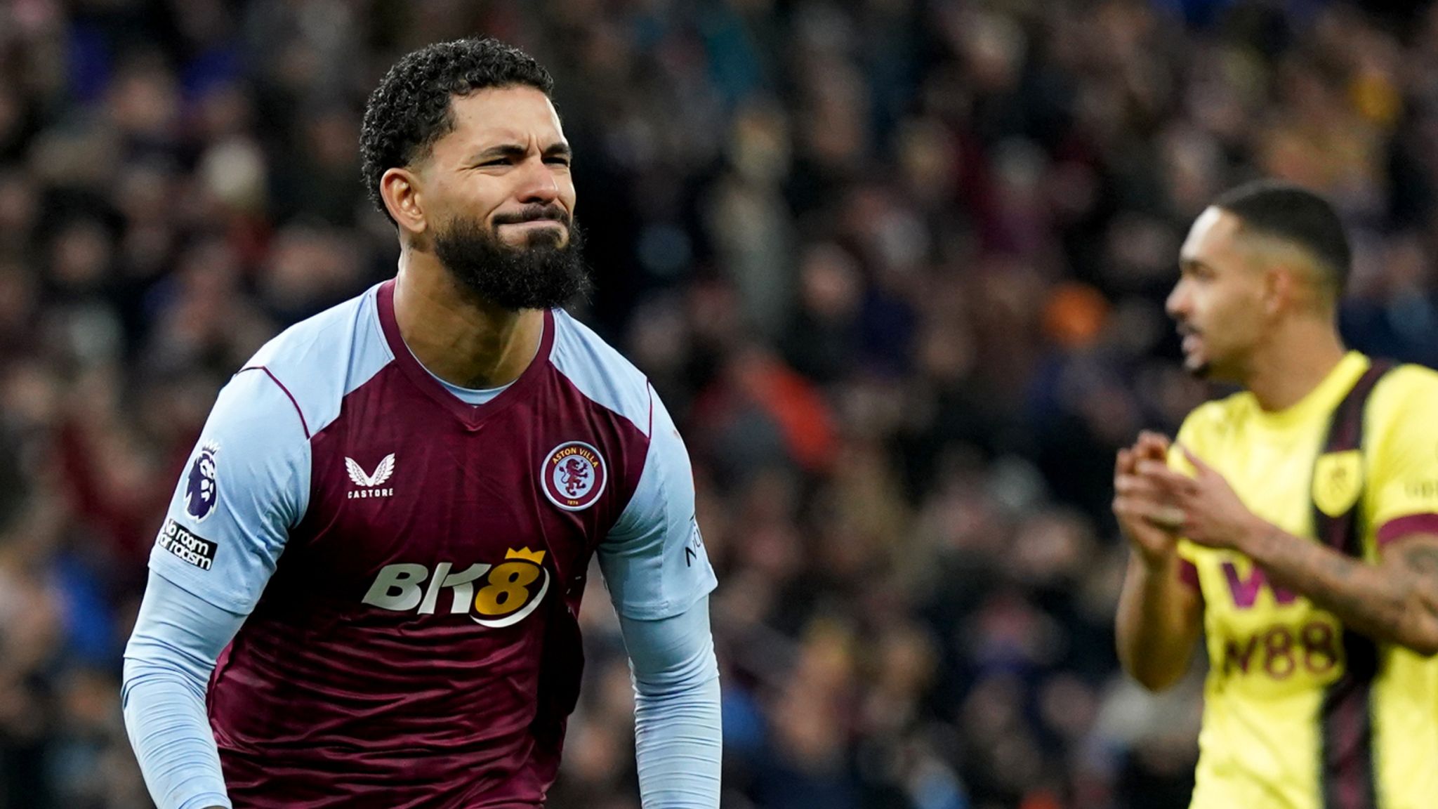 Aston Villa 3 2 Burnley Douglas Luiz Nets Late Penalty To Send Villa