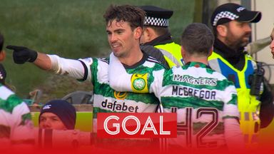 'Absolutely sensational!' | O'Riley rocket puts Celtic ahead