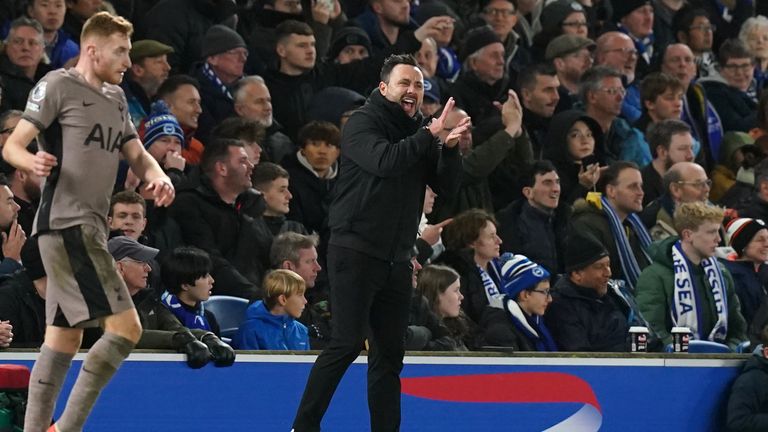 Brighton are unbeaten in their last eight Premier League games at the Amex Stadium (W4 D4), equalling their longest ever run without defeat in top-flight home matches (previously eight games between September and December 1981).
