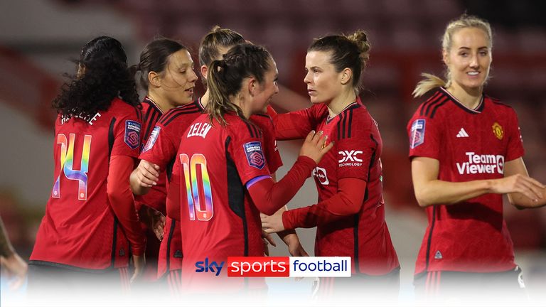 Manchester United&#39;s Hayley Ladd (second right) is congratulated
