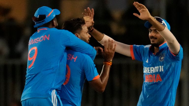 India&#39;s bowler Mukesh Kumar, second left, celebrates with teammates after dismissing South Africa&#39;s batsman David Miller for 10 runs during the final One Day International cricket match between South Africa and India, at Boland Park in Paarl, South Africa, Thursday, Dec. 21, 2023. (AP Photo/Themba Hadebe)