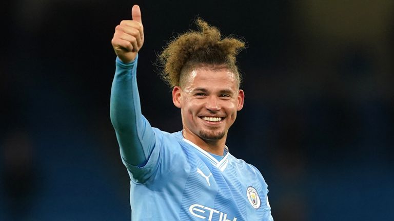 Kalvin Phillips: West Ham and Man City agree loan deal for midfielder |  Football News | Sky Sports