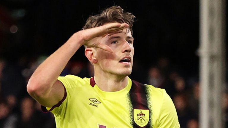 Sander Berge salutes the crowd after doubling Burnley's lead at Fulham