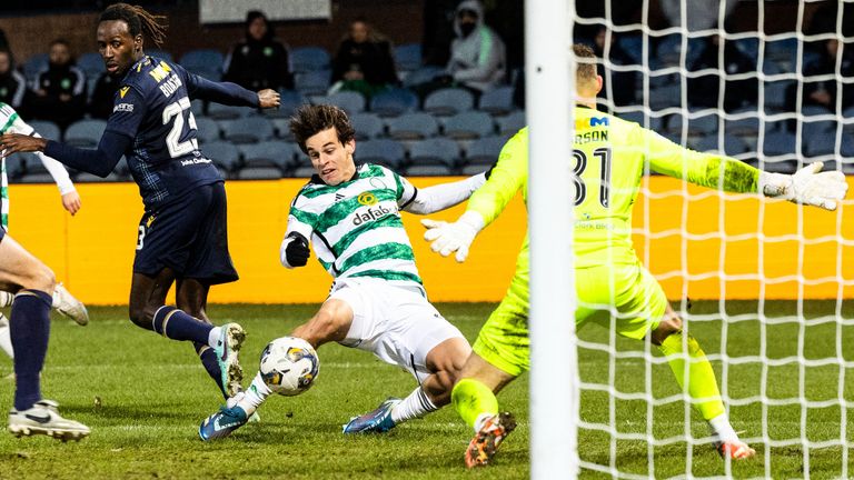 Paulo Bernardo scores to put Celtic 1-0 up at Dundee