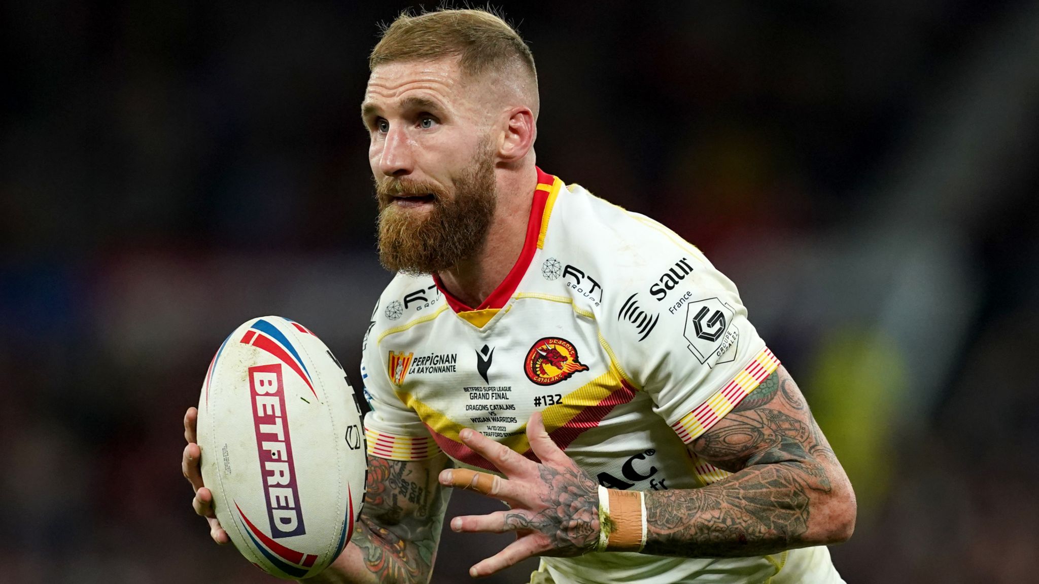 Sam Tomkins: Ex-England captain comes out of retirement in shock Super  League return for Catalans Dragons | Rugby League News | Sky Sports