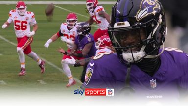 'One of the greatest plays I've ever seen!' | Jackson catches OWN pass!