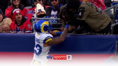 Williams scores TD for Rams before mother wrestles ball from Giants fan!