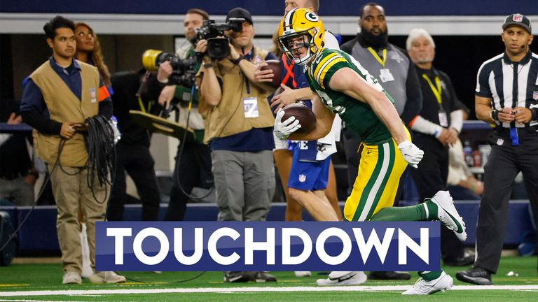 Luke Musgrave found himself completely open to score a 38-yard touchdown as Green Bay continued to dominate Dallas.