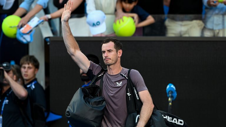 Britain&#39;s Andy Murray waves as he walks off the court after losing against Tomas Martin Etcheverry of Argentina during the 2024 Australian Open at Melbourne Park on January 15, 2024 in Melbourne, Australia. (Photo by Will Murray/Getty Images)
