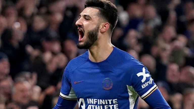 Armando Broja: Chelsea willing to sell striker for £50m with Fulham and  Wolves interested in Albanian | Football News | Sky Sports