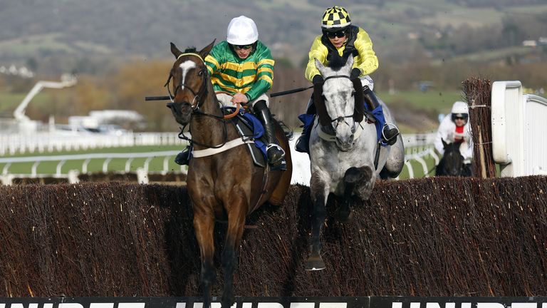 Clarence house shock as Elixir De Nutz gets the better of Jonbon