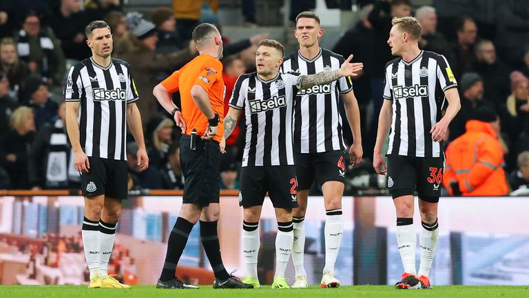 Newcastle were left to argue with referee Chris Kavanagh over Oscar Bobb&#39;s late winner - but they had long-since run out of steam at St James&#39; Park