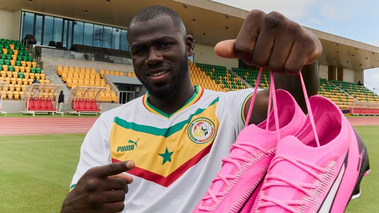 Koulibaly es un atleta de PUMA, que también apoya a la CAF.               