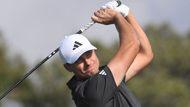 Ludvig ..berg, of Sweden, watches his tee shot on second hole of the South Course at Torrey Pines during the second round of the Farmers Insurance Open golf tournament Thursday, Jan. 25, 2024 in San Diego. (AP Photo/Denis Poroy)